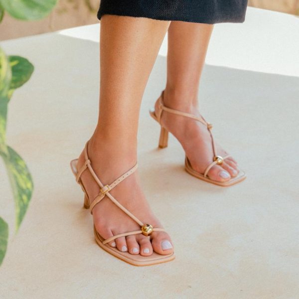 Voguegarments.shop541576cbe0 4