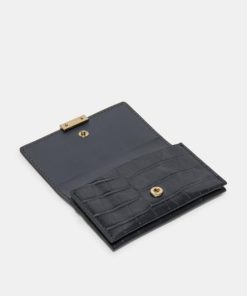 Voguegarments.shop5ee2f5ae1e 2